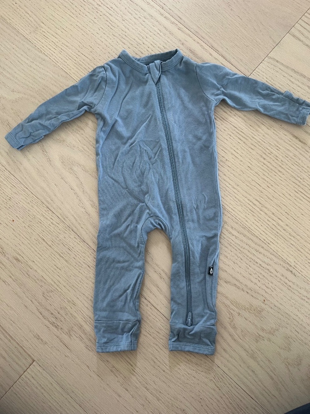 Kyte Baby - Steal Blue Bamboo Zip Sleeper 0–3M